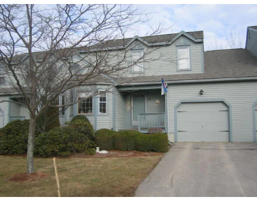 Unit for sale at 58 Bayberry Common, Franklin, MA 02038