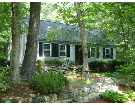 Unit for sale at 125 West St, Pepperell, MA 01463