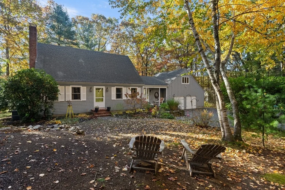 Unit for sale at 111 Moulton St, West Newbury, MA 01985