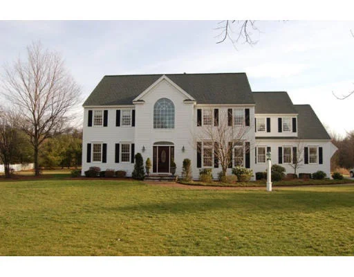 Unit for sale at 126 Marlboro Road, Sudbury, MA 01776