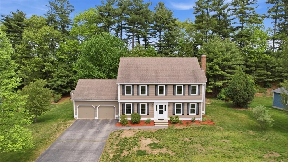 Unit for sale at 5 Gray Farm Rd., Littleton, MA 01460