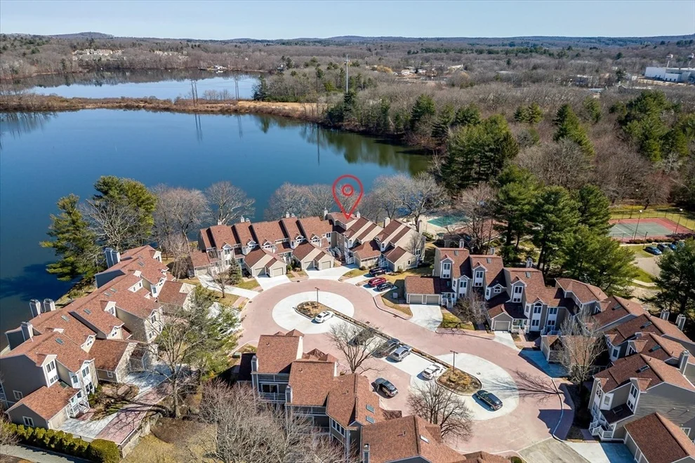 Unit for sale at 69 Pointe Rok Dr, Worcester, MA 01604