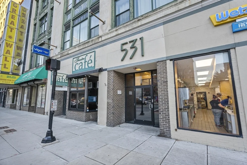 Unit for sale at 531 Main St, Worcester, MA 01608