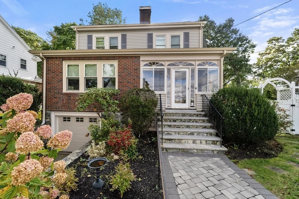 Unit for sale at 146 Gray St, Arlington, MA 02476