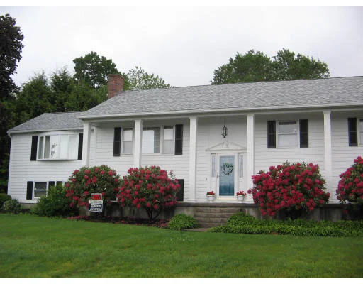 Unit for sale at 10 Hillside Ave, Boylston, MA 01505