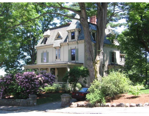 Unit for sale at 38 Putnam Street, Newton, MA 02465