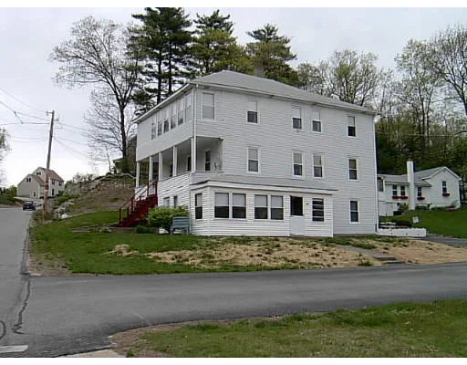 Unit for sale at 35 Lake St, Uxbridge, MA 01569