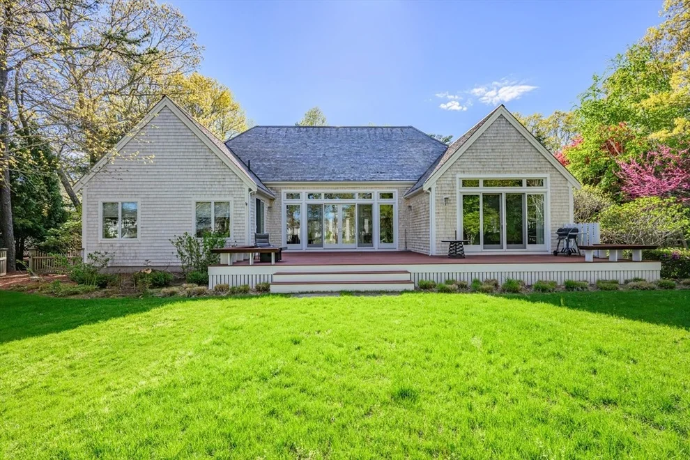 Unit for sale at 131 Dunrobin Road, Mashpee, MA 02649