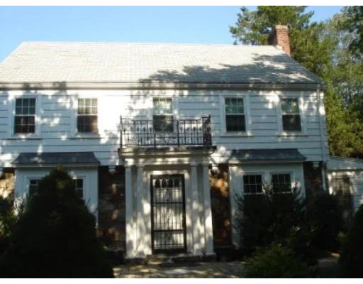 Unit for sale at 598 Salisbury St, Worcester, MA 01609