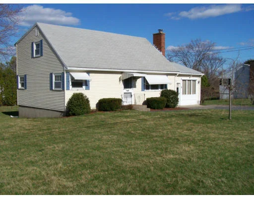 Unit for sale at 294 South Street, Marlborough, MA 01752