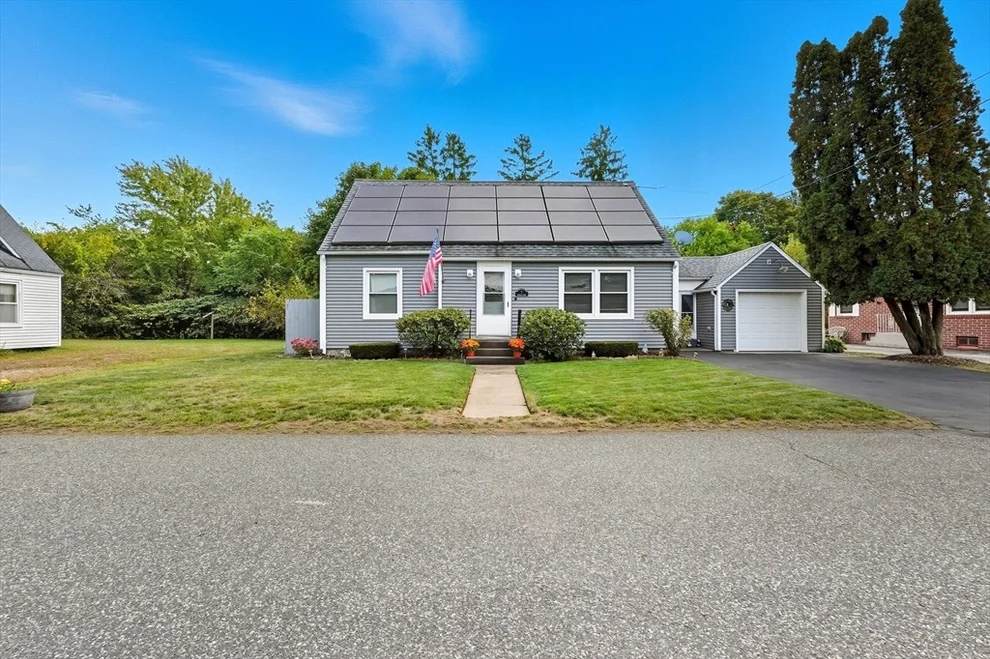 Unit for sale at 7 Ruggles Ct, Palmer, MA 01080