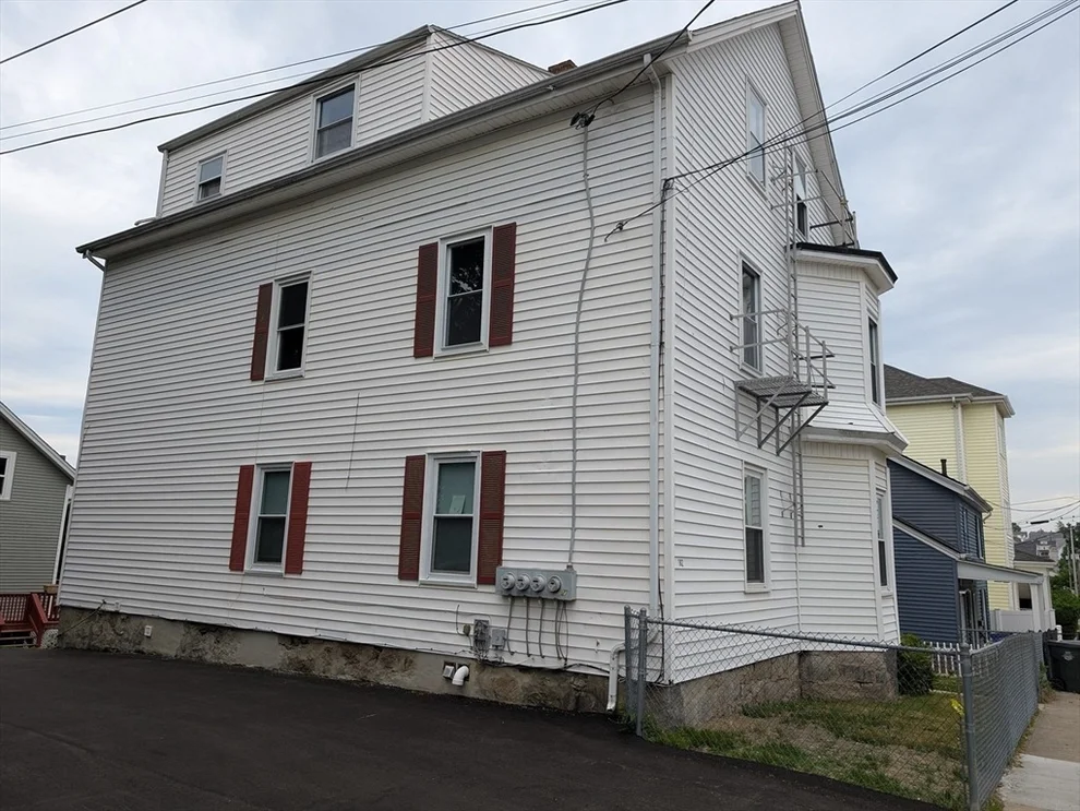 Unit for sale at 162 Rockland St, Fall River, MA 02724