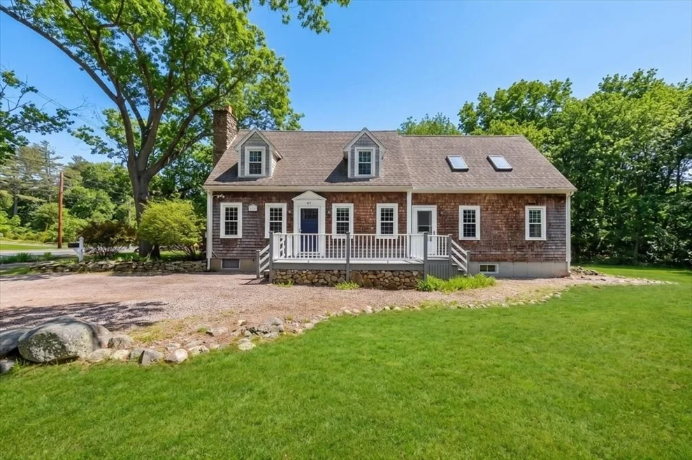 Unit for sale at 87 Ward Street, Hingham, MA 02043