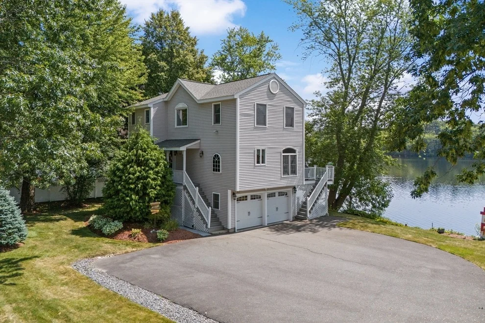 Unit for sale at 492 Lowell St, Methuen, MA 01844