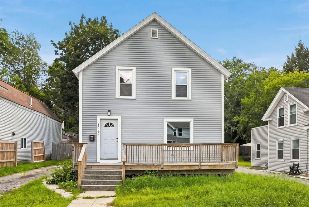 Unit for sale at 209 South St, Athol, MA 01331