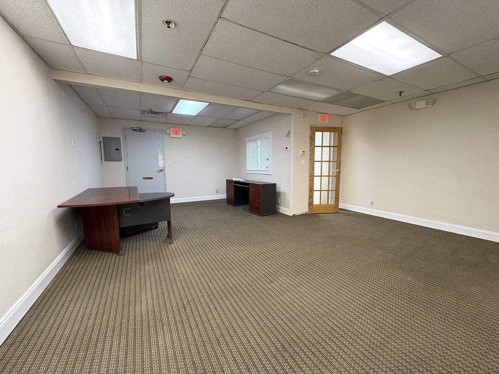 Unit for sale at 1842 Beacon St, Brookline, MA 02445