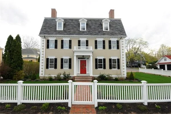 Unit for sale at 287.5 High Street, Newburyport, MA 01950