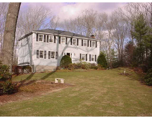 Unit for sale at 3 Eaton Road, Framingham, MA 01701