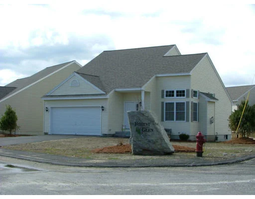 Unit for sale at 11 Royal Ave, Dracut, MA 01826
