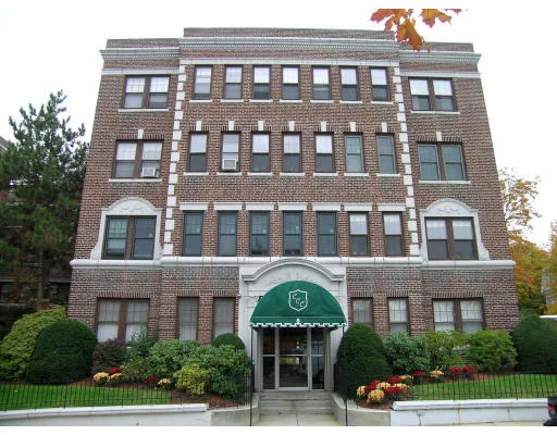 Unit for sale at 8 Chiswick, Boston, MA 02135