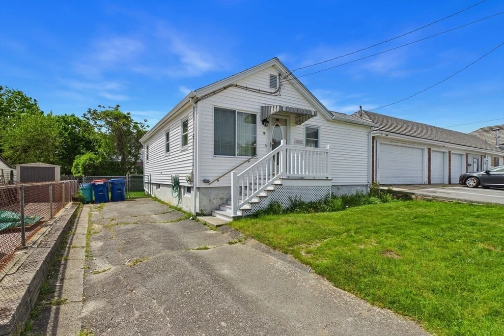 Unit for sale at 15 Transit St, New Bedford, MA 02740