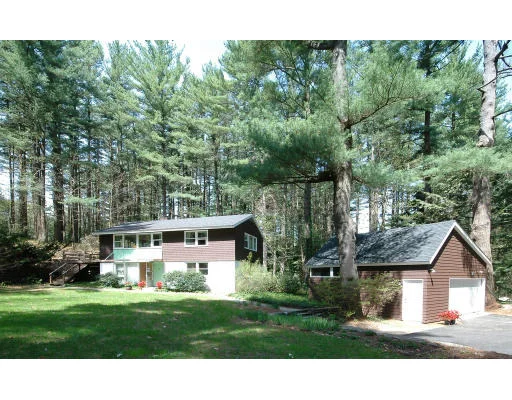 Unit for sale at 298 Holden Wood Rd, Concord, MA 01742