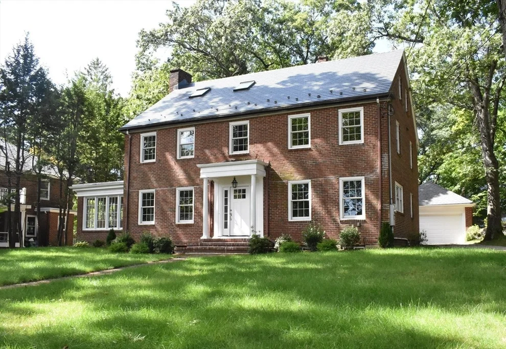 Unit for sale at 27 Gammons Rd, Newton, MA 02468