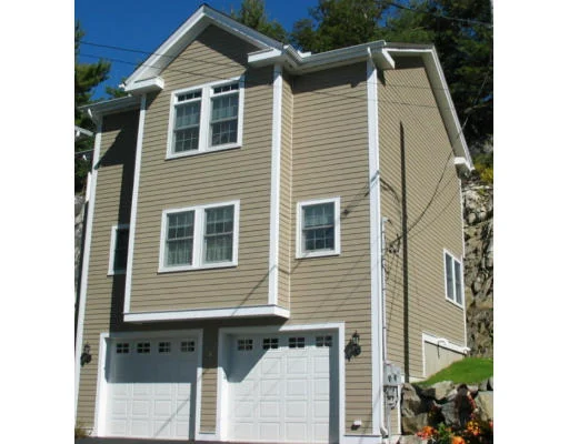 Unit for sale at 820 Main St, Wakefield, MA 01880