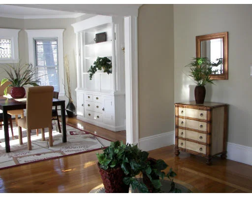 Unit for sale at 142 Middlesex Rd, Newton, MA 02467