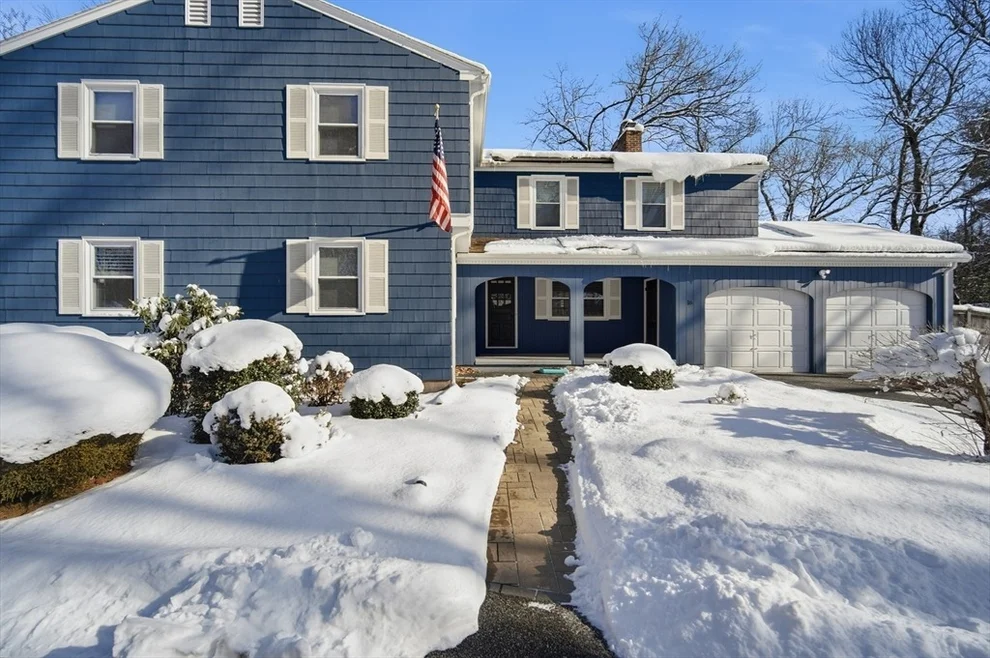 Unit for sale at 16 Deerfoot Dr, East Longmeadow, MA 01028