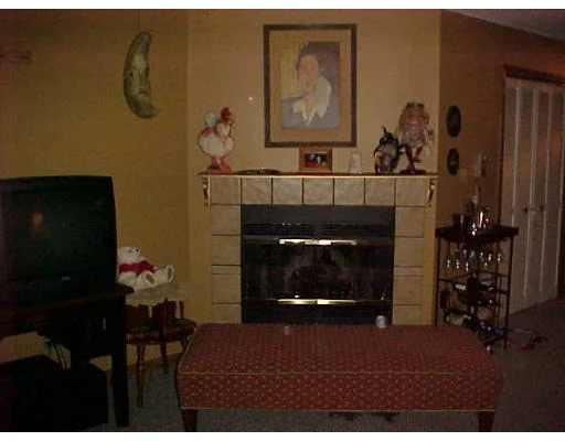 Unit for sale at 61 Abbey Memorial Dr., Chicopee, MA 01020