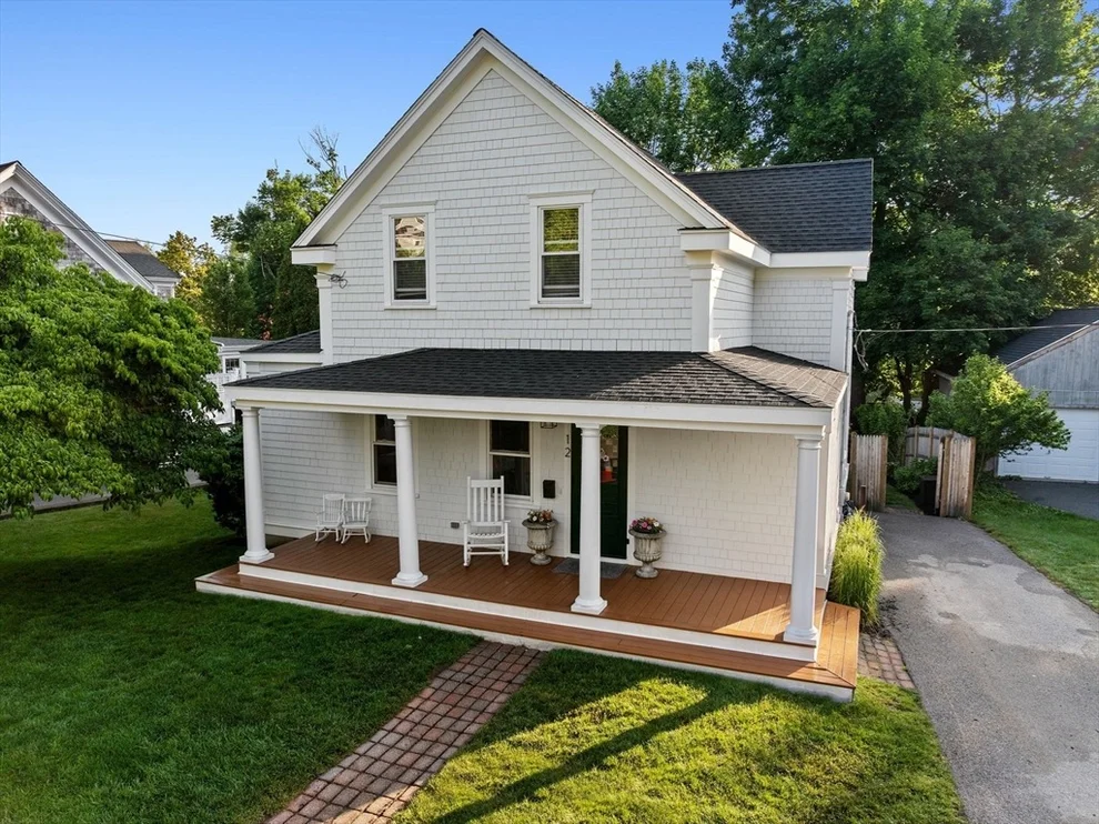 Unit for sale at 12 Short St, Cohasset, MA 02025