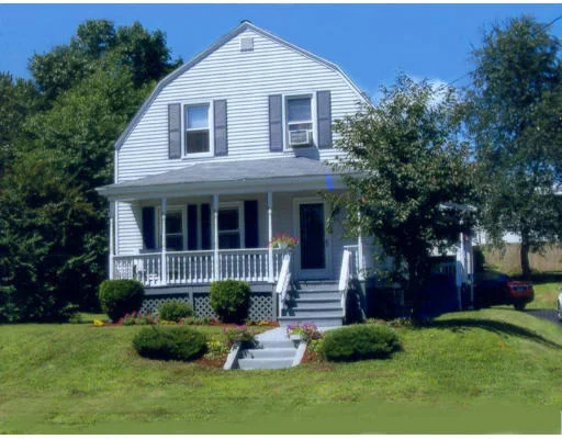 Unit for sale at 86 Oxford Street North, Auburn, MA 01501