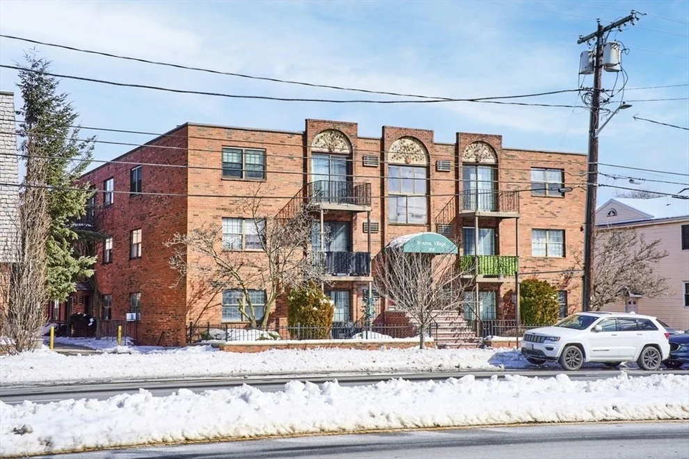 Unit for sale at 358 Broadway, Lynn, MA 01904