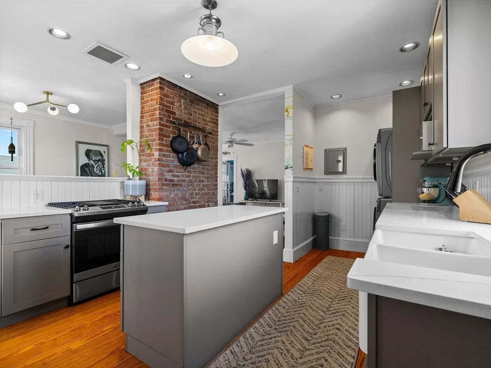 Unit for sale at 5 Tremont St, Cambridge, MA 02139
