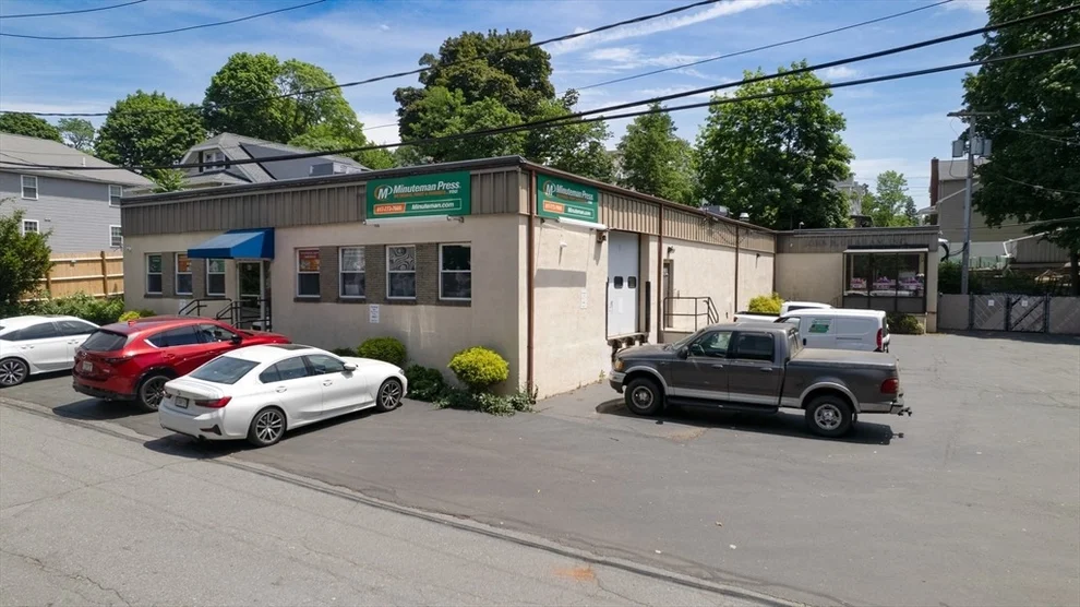 Unit for sale at 40 Oval Rd, Quincy, MA 02170
