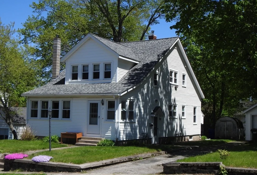 Unit for sale at 7 Whitin Avenue, Northbridge, MA 01588