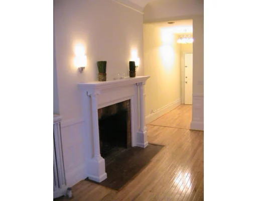 Unit for sale at 362 Commonwealth Ave, Boston, MA 02115