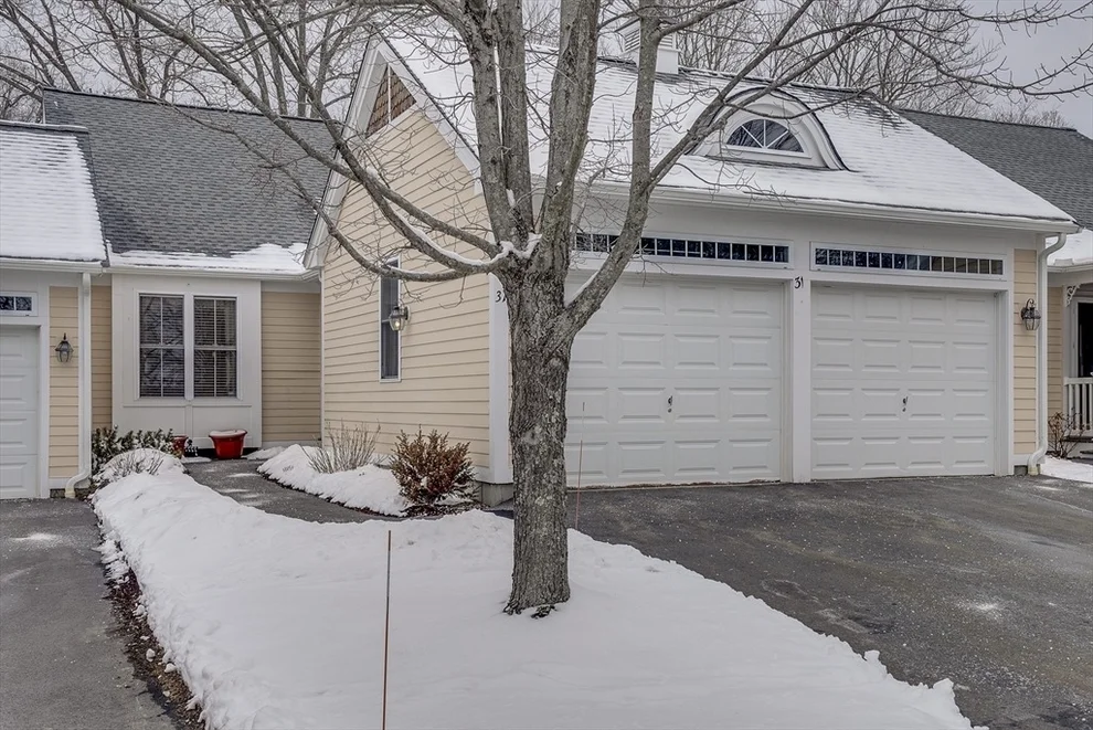 Unit for sale at 31 Deerfield Run, Marlborough, MA 01752