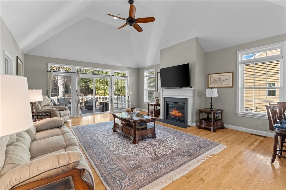 Unit for sale at 51 Front 9 Dr., Haverhill, MA 01832