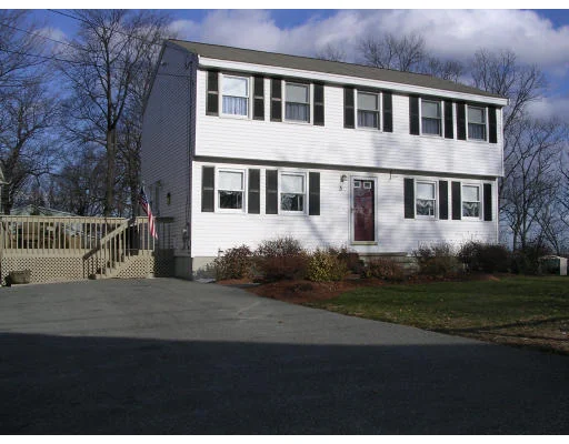 Unit for sale at 3 Sinclair St, Billerica, MA 01821