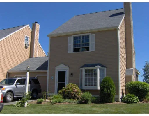 Unit for sale at 48 Whittier Meadows Dr, Amesbury, MA 01913