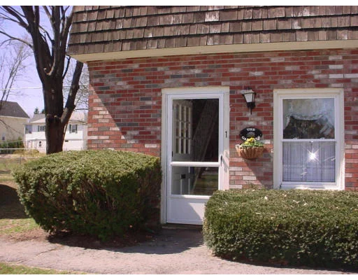 Unit for sale at 204 Pleasant St. Bldg. 2, Dracut, MA 01826