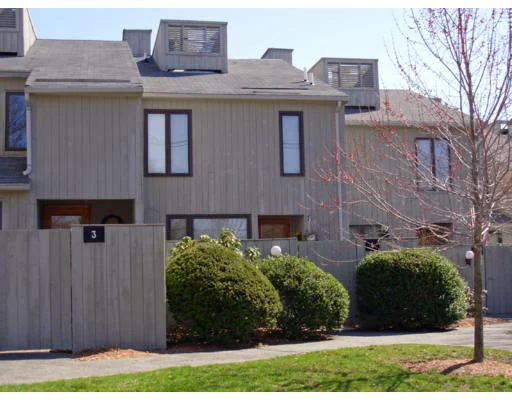 Unit for sale at 4 Mill Pond, North Andover, MA 01845