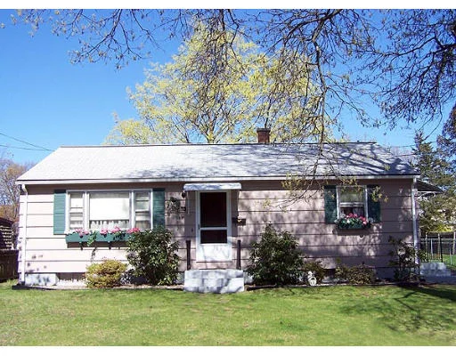 Unit for sale at 21 Nathaniel St, Springfield, MA 01109