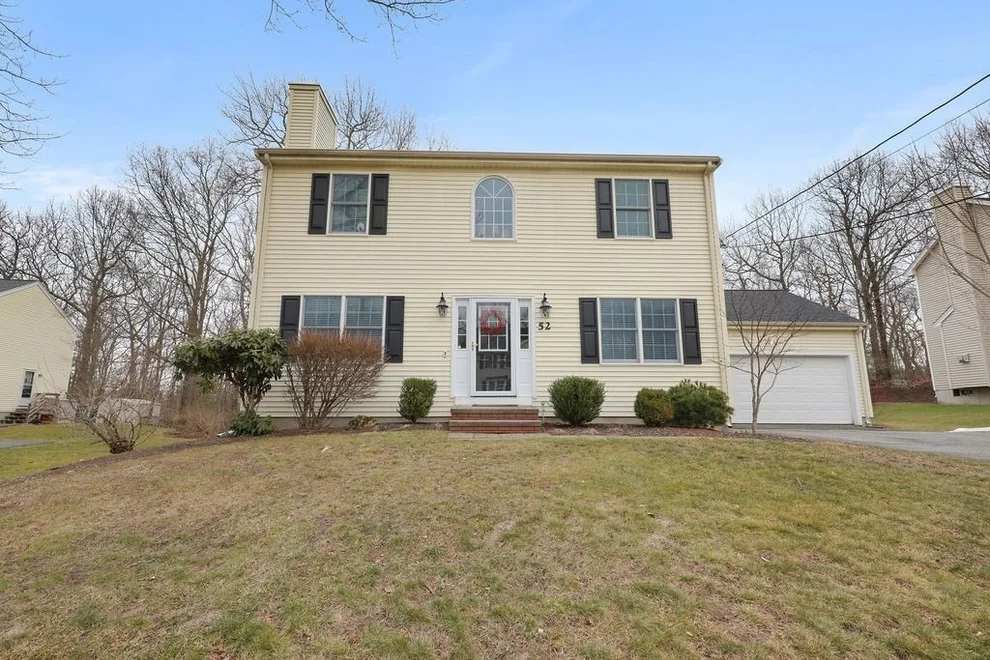 Unit for sale at 52 White Oak Way, North Attleboro, MA 02760