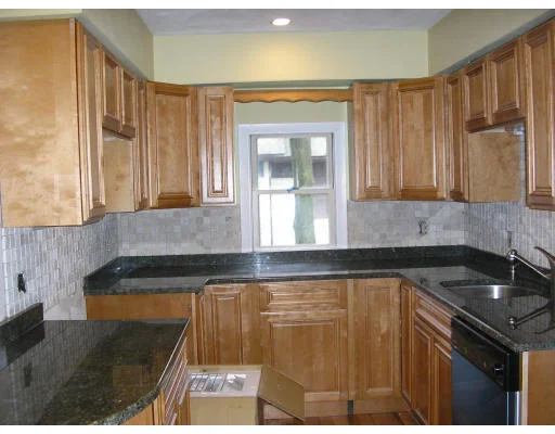 Unit for sale at 13 Sylvan St, Gloucester, MA 01930