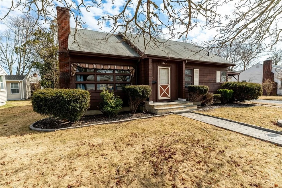 Unit for sale at 46 Burns St, New Bedford, MA 02740