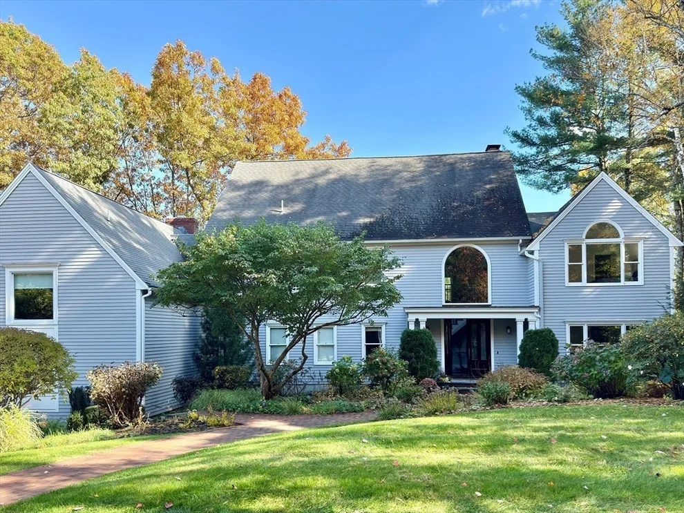 Unit for sale at 89 Mattison Dr, Concord, MA 01742