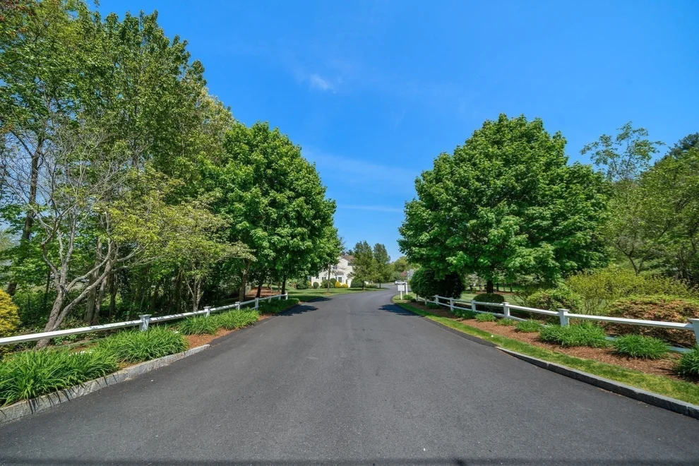 Unit for sale at 58 Bagnell Dr, Pembroke, MA 02359
